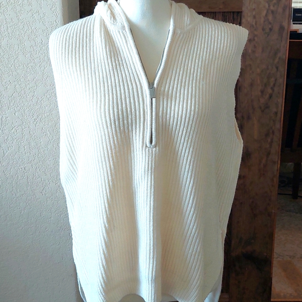 White, sweater,  sleeveless with zipper